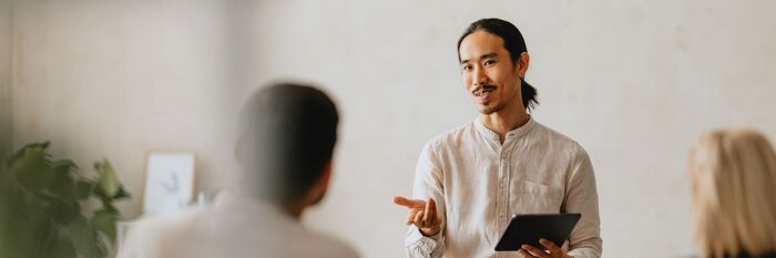 Communicating with Clarity & Confidence - Key Skills for Managers