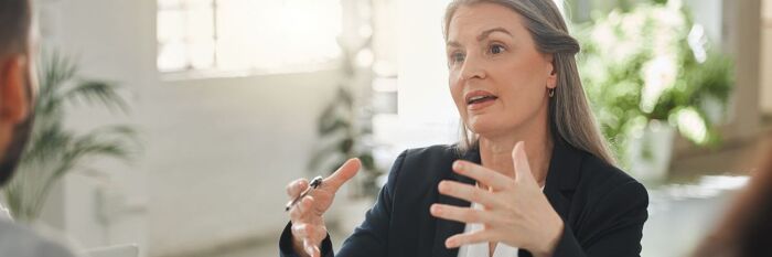 How to Deal with Difficult Conversations with Confidence, Clarity & Empathy