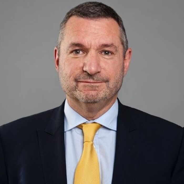 Image of Simon Cooper