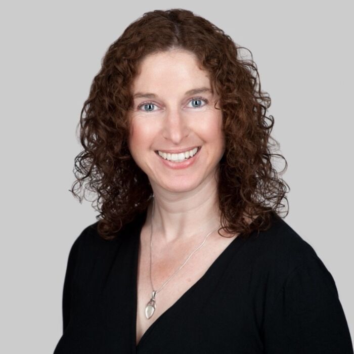 Image of Laura Elfield