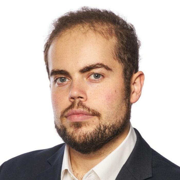 Image of Jonathan Andrews