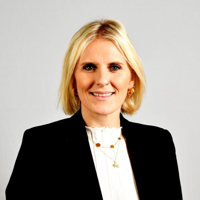 Image of Louise Taylor