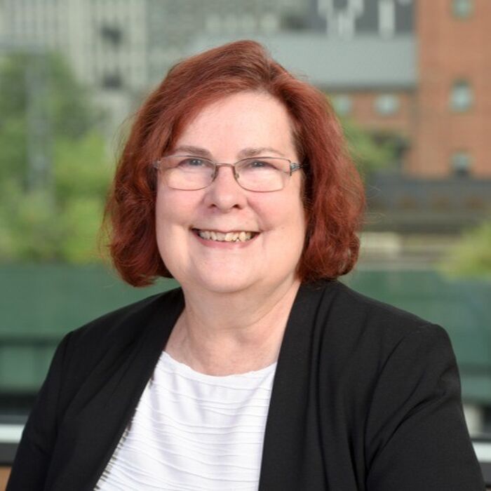 Image of Carolyn Plummer 