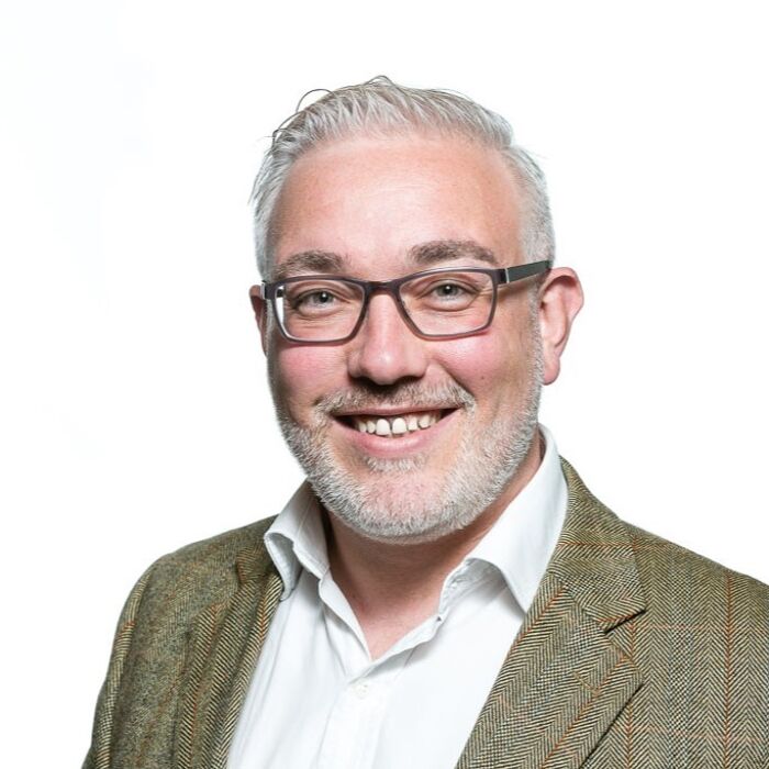 Image of Simon Briton