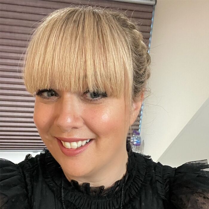 Image of Samantha Holland