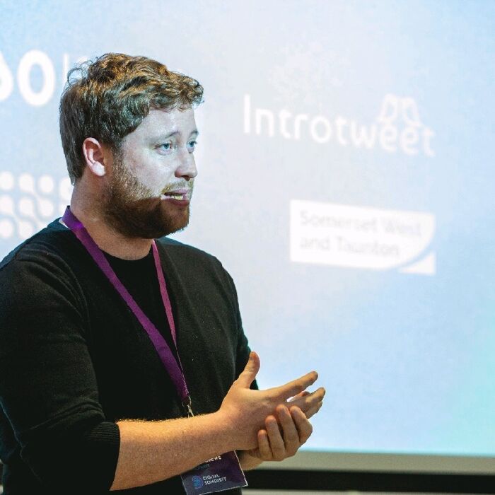 Image of Peter Andrews