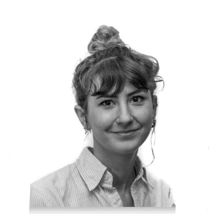 Image of Isabelle  James 