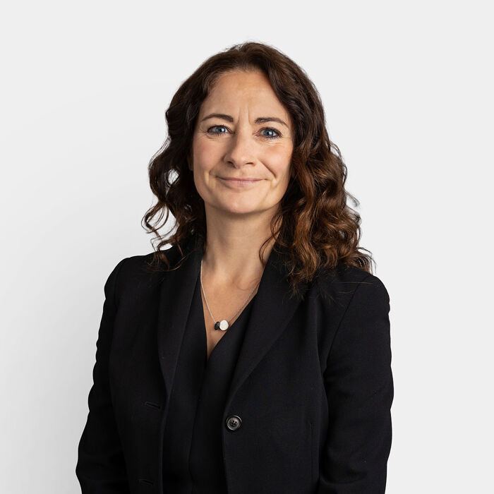 Image of Hannah Markham Kc