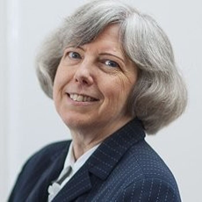Image of Elizabeth Ovey